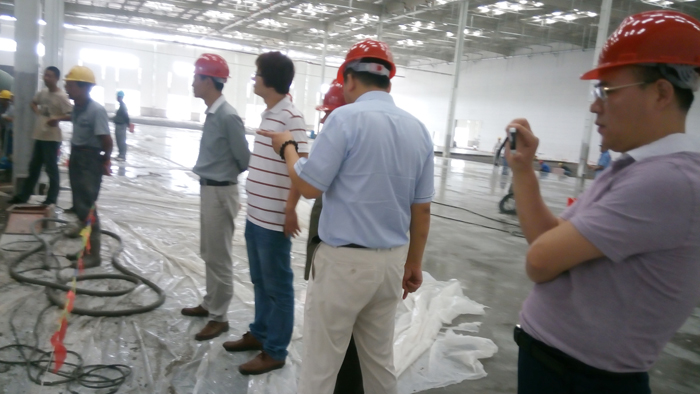 耐福地坪客户考察--正在施工项目