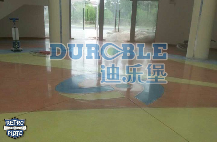 力石伯乐混凝土致密钢化抛光施工--学校大厅地坪